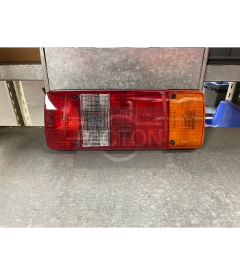 Hella Achterlicht 2SK 003 567-651 LI